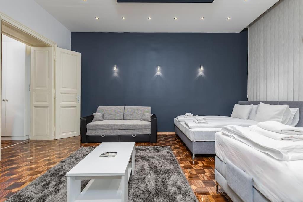 Bold Base Apartment Budapest Exterior photo