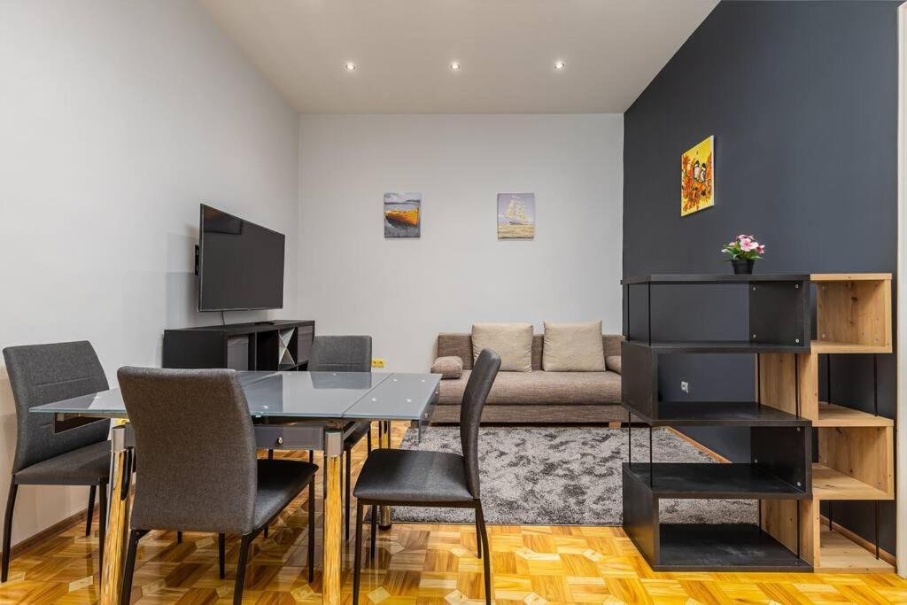 Bold Base Apartment Budapest Exterior photo